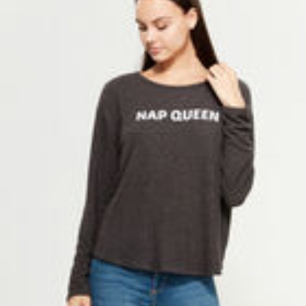 Sadie & Sage Nap Queen Sweatshirt M NEW